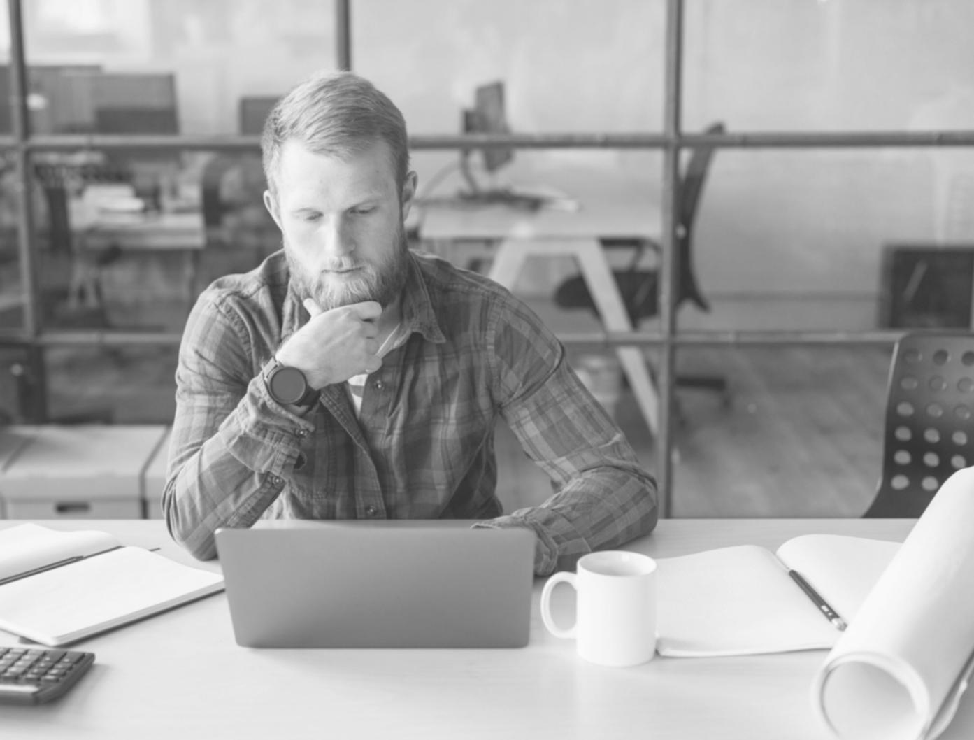Équipe de recherche nuvexilornathquos travaillant sur l'innovation pédagogique